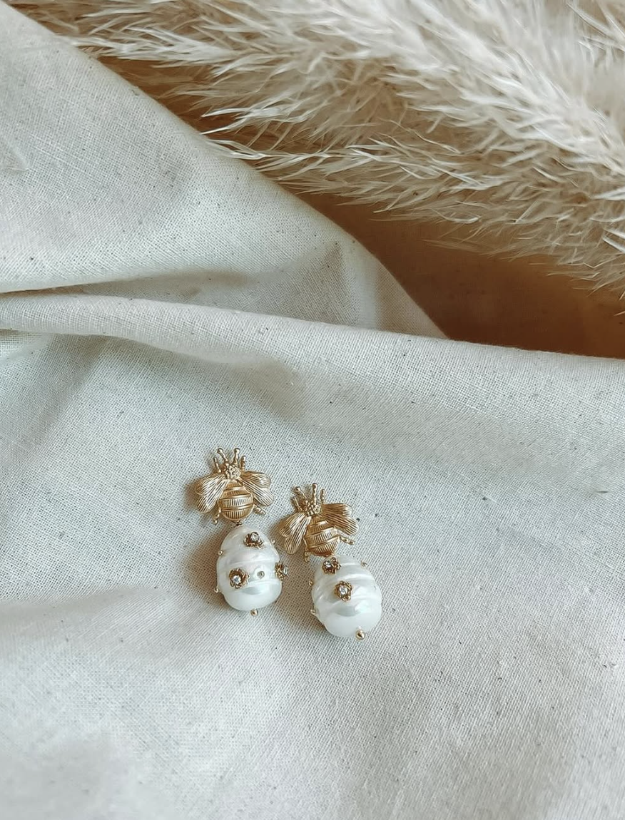 Abejas con perlas